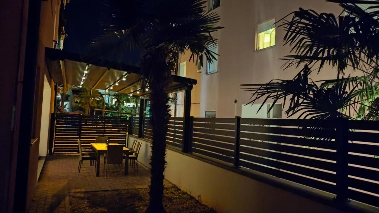 Parenzo Premium Apartment Porec Exterior photo